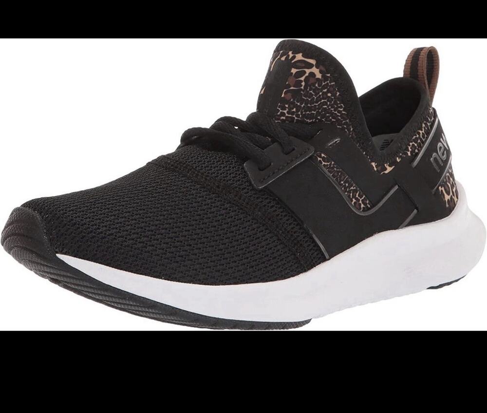 New Balance Womens Black & Animal Print Running Shoes Size 11
